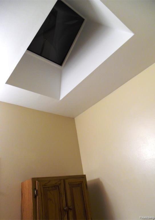 720 SHELLEY Drive, Rochester Hills, MI 48307 — Photo 22