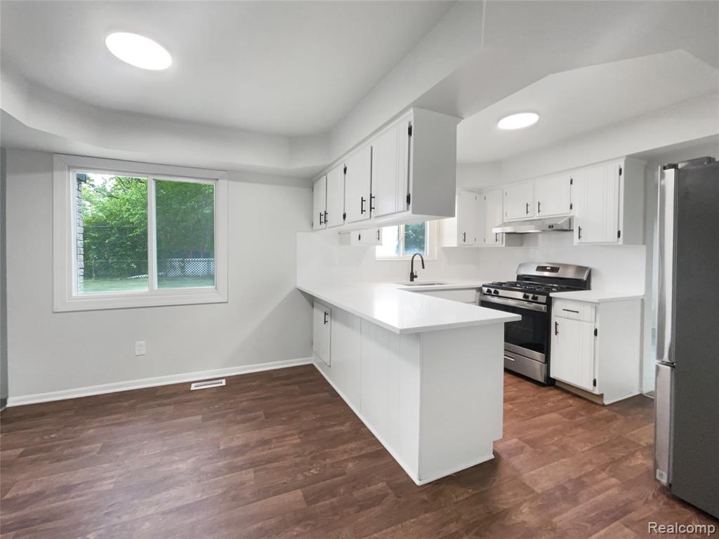 4273 Bieber Drive, Sterling Heights, MI 48310 — Photo 6