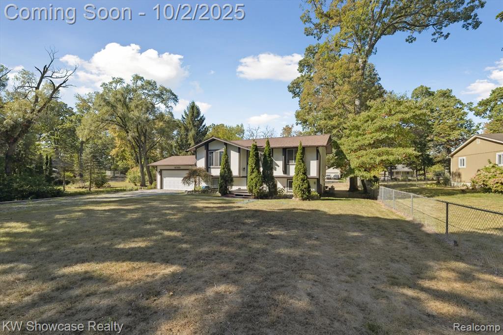 8760 Cooley Beach Drive, White Lake, MI — Photo 3