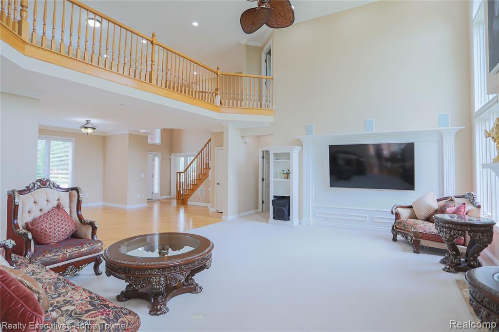 47909 Milonas Drive, Utica, MI 48315 — Photo 25