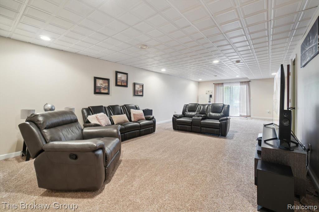 5232 NORTHWOOD Road, Grand Blanc, MI 48439 — Photo 42