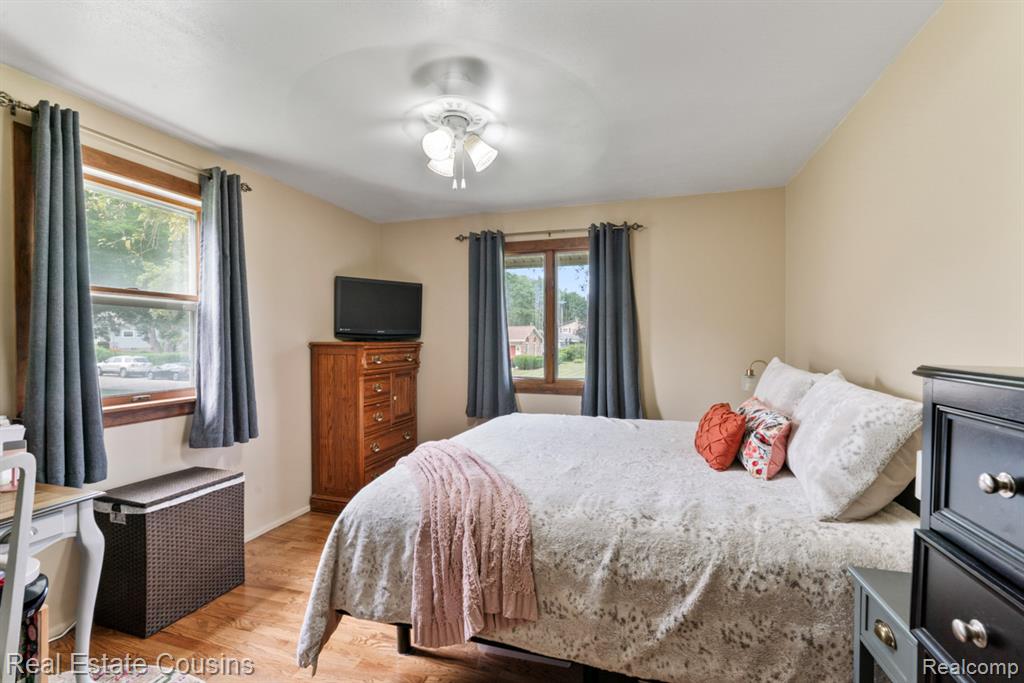 8419 Belle Bluff Drive, Grand Blanc, MI 48439 — Photo 14