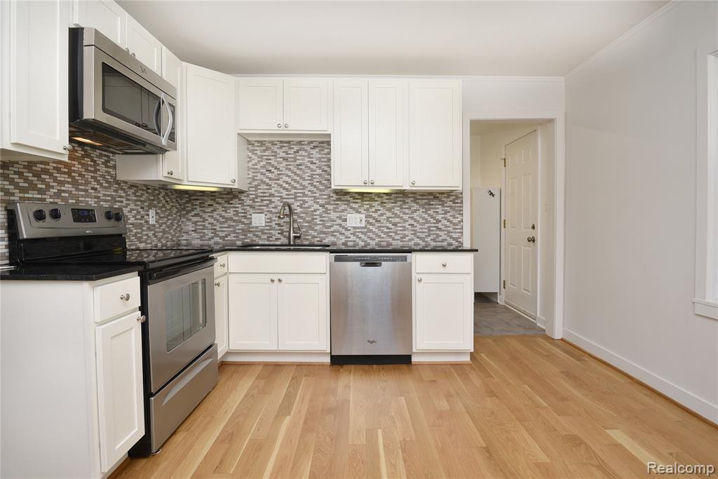 710 Donald Avenue, Royal Oak, MI 48073 — Photo 8