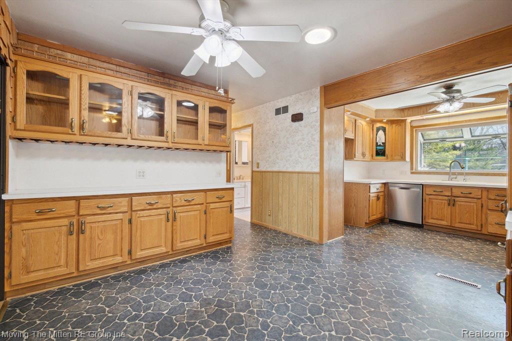 40320 ALDEN Road, Van Buren, MI 48111 — Photo 13