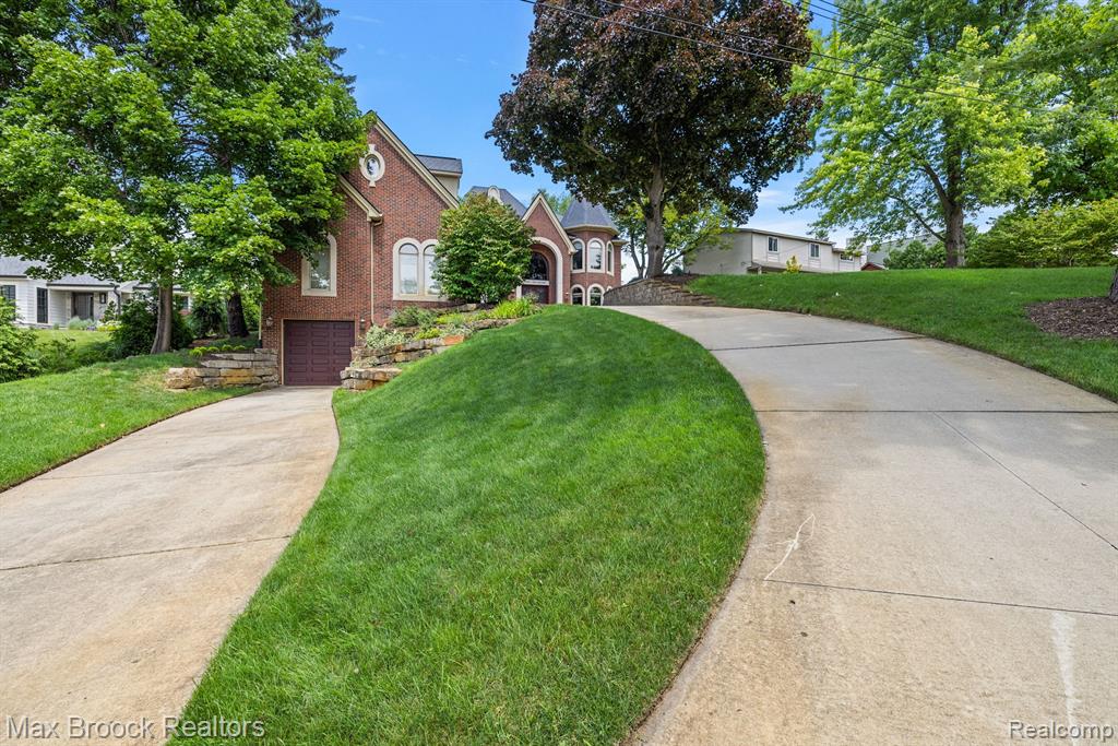 6340 Lakeshore Street, West Bloomfield, MI 48323 — Photo 62