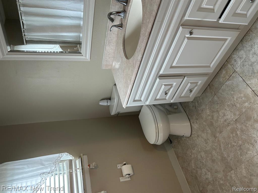 29166 Manchester Street, 47, Westland, MI — Photo 16