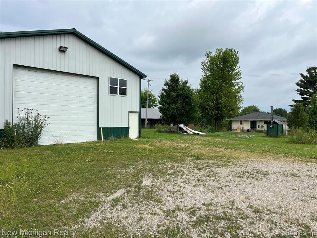 8331 Crego Rd, Brooklyn, MI 49230 — Photo 36
