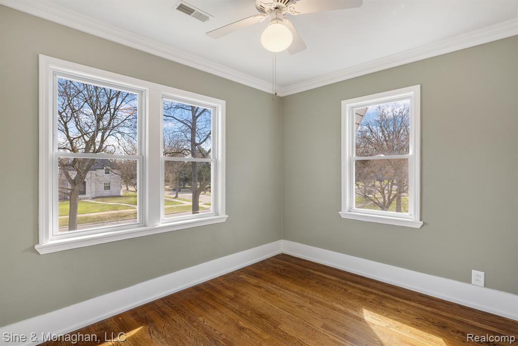 797 WASHINGTON Road, Grosse Pointe, MI 48230 — Photo 27