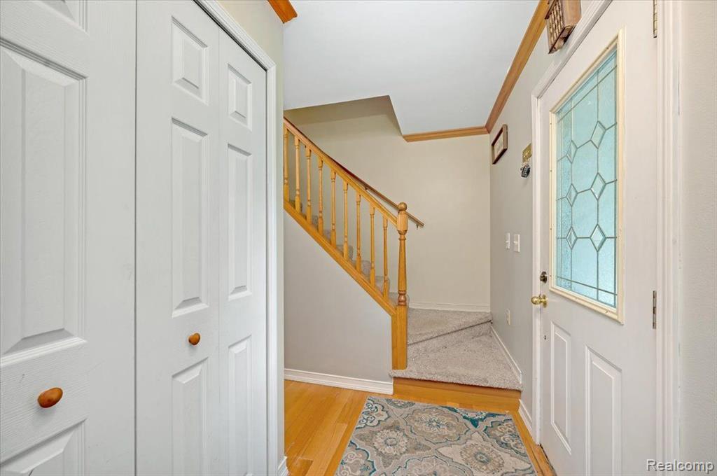 4295 MCKEACHIE Road, White Lake, MI 48383 — Photo 6