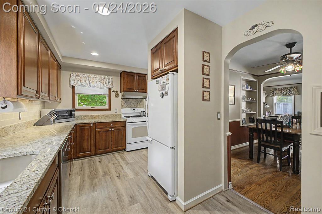 2660 Thomas Avenue, Berkley, MI 48072 — Photo 17