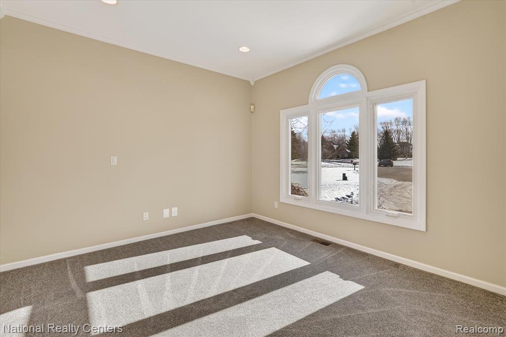 1280 Glen Court, Highland, MI — Photo 15