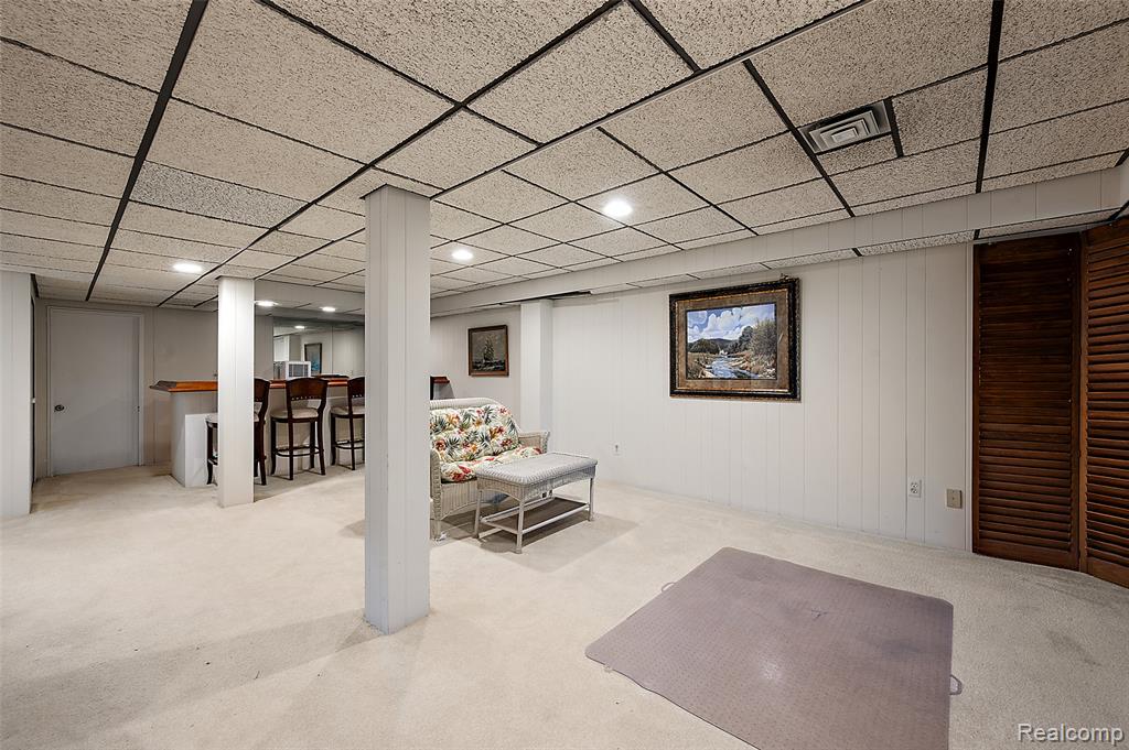 968 Golfview Court, Rochester Hills, MI 48307 — Photo 31