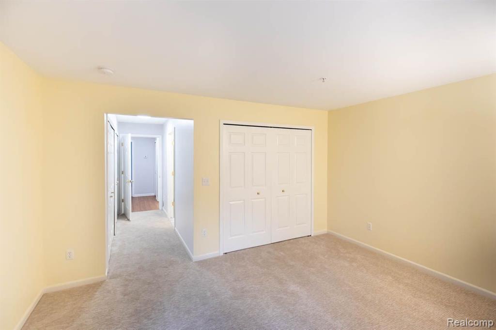 28460 CARLTON WAY Drive, Novi, MI 48377 — Photo 29