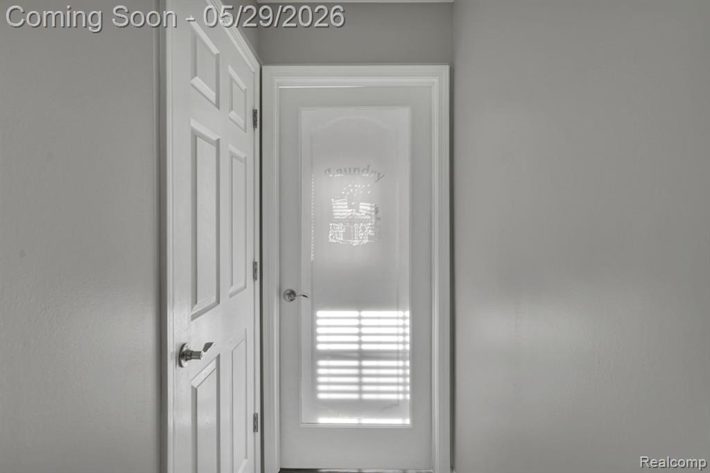 5729 Woodfield Parkway, Grand Blanc, MI 48439 — Photo 41