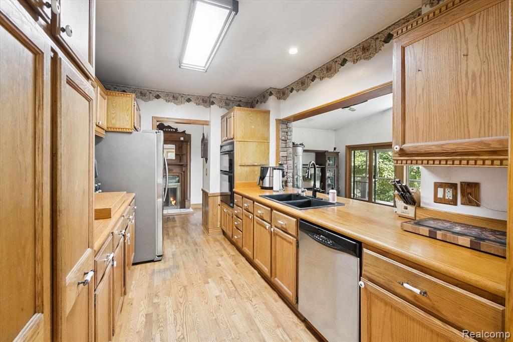 4851 Fox Chapel Drive, Dryden, MI 48428 — Photo 13
