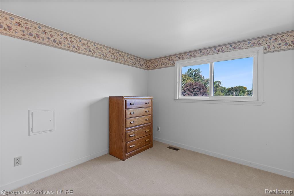 6308 Donnybrook Drive, Shelby Twp, MI 48316 — Photo 24