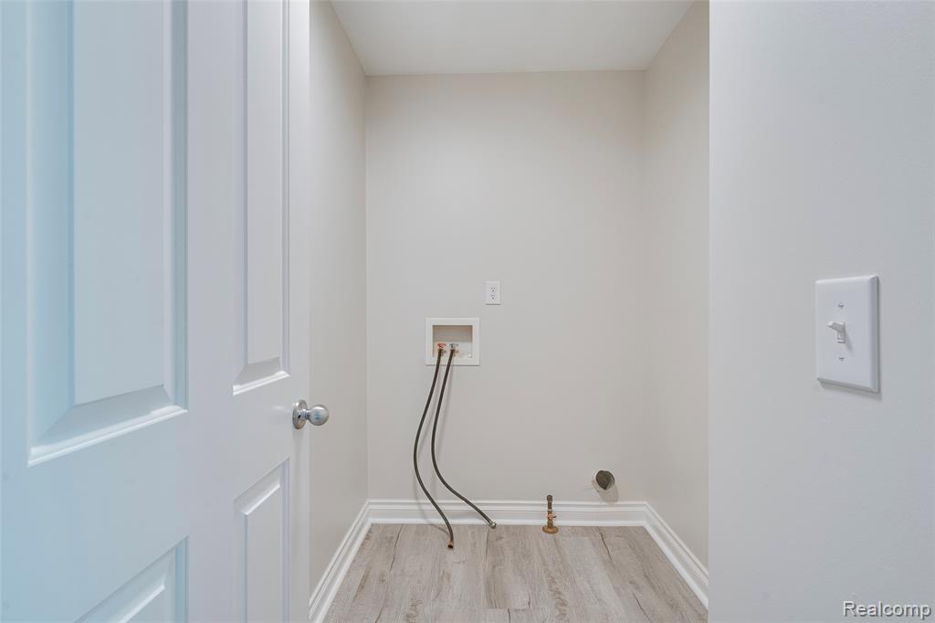 6170 N NEWBURGH Road, Westland, MI — Photo 11