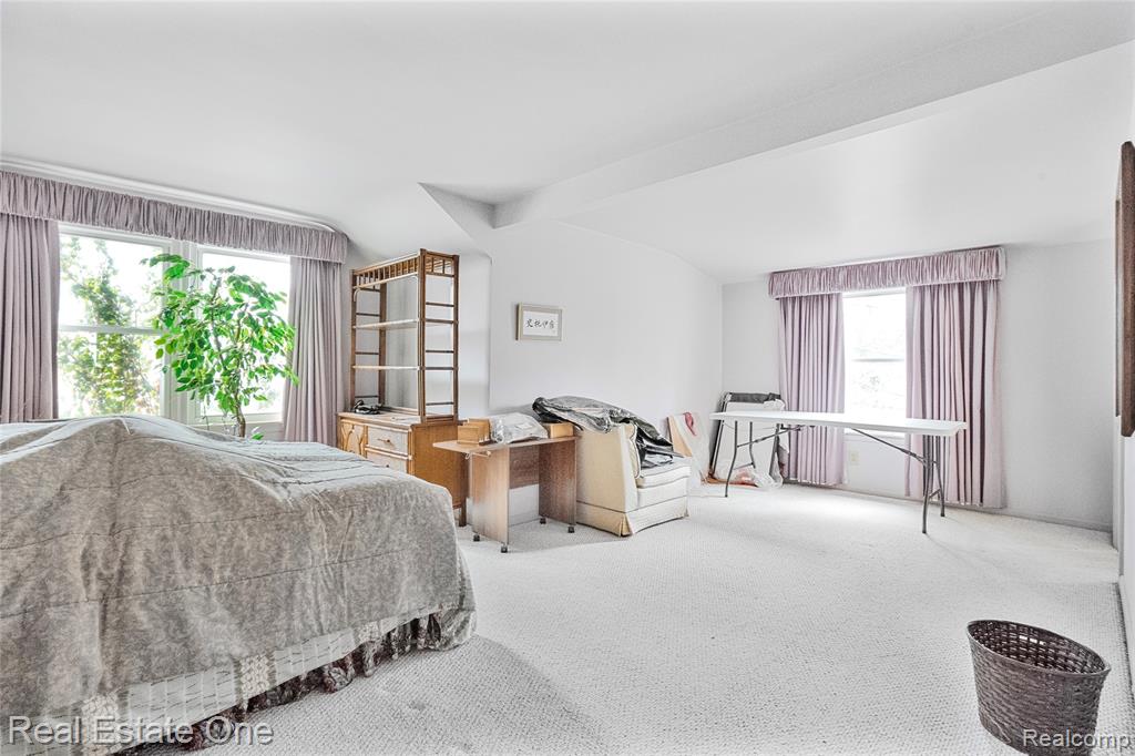 400 Beechmont Street, Dearborn, MI 48124 — Photo 21