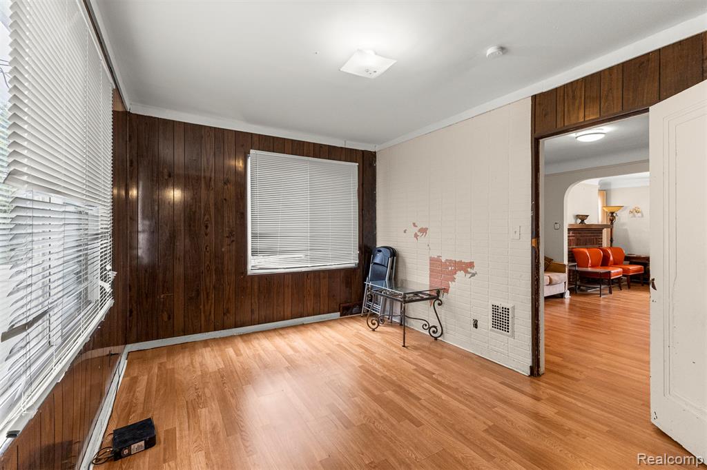 7914 WISCONSIN Street, Dearborn, MI 48126 — Photo 12