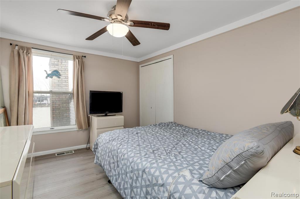 50716 Taylor Street, New Baltimore, MI 48047 — Photo 27