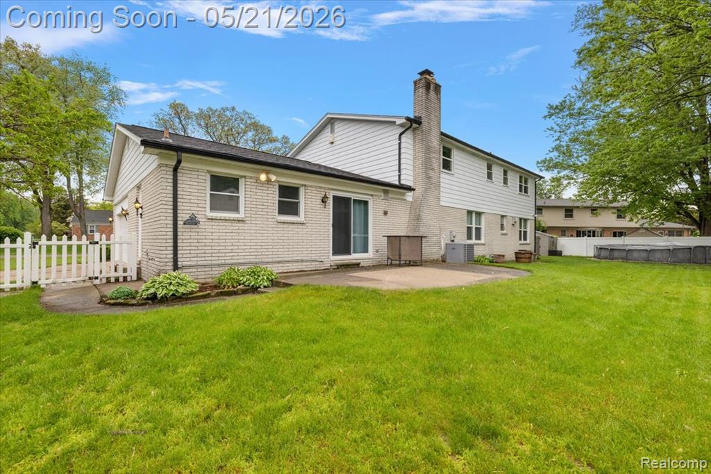 8785 Annsbury Drive, Shelby Twp, MI 48316 — Photo 5
