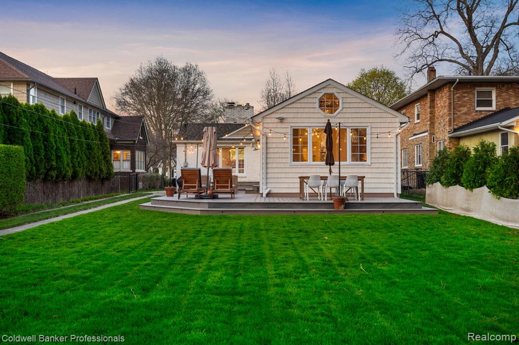 631 Washington Road, Grosse Pointe, MI 48230 — Photo 30