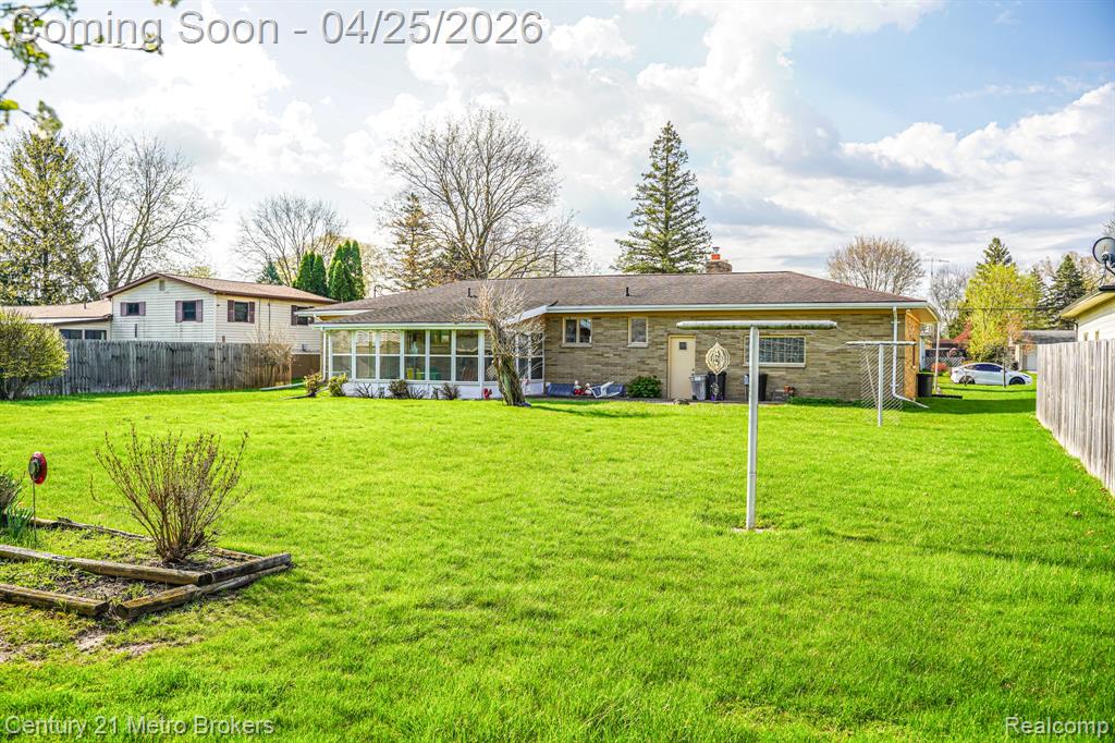 5481 Tipperary Lane, Flint, MI 48506 — Photo 3
