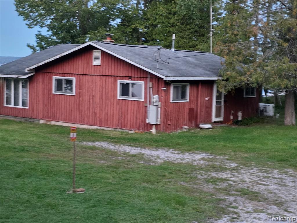5136 Hardwood Trail, Hubbard Lake, MI 49747 — Photo 35
