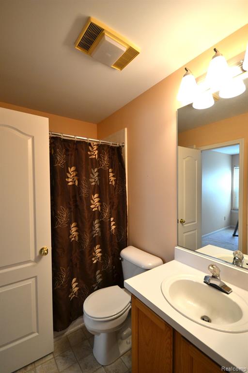 1166 Fairways Boulevard, Troy, MI 48085 — Photo 21