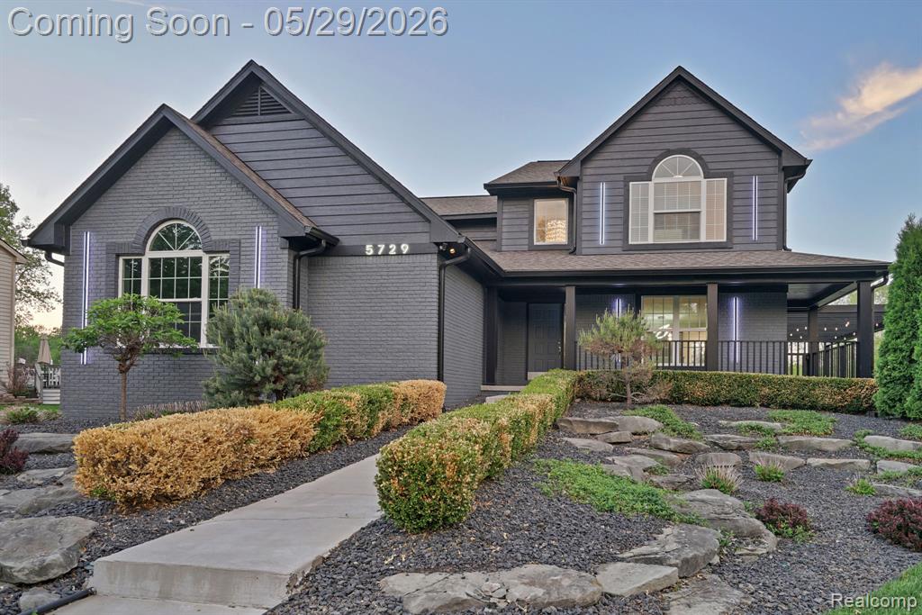 5729 Woodfield Parkway, Grand Blanc, MI 48439 — Photo 8