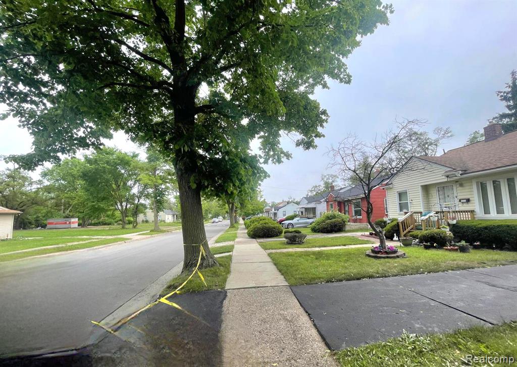 7843 Rutherford Street, Detroit, MI 48228 — Photo 9