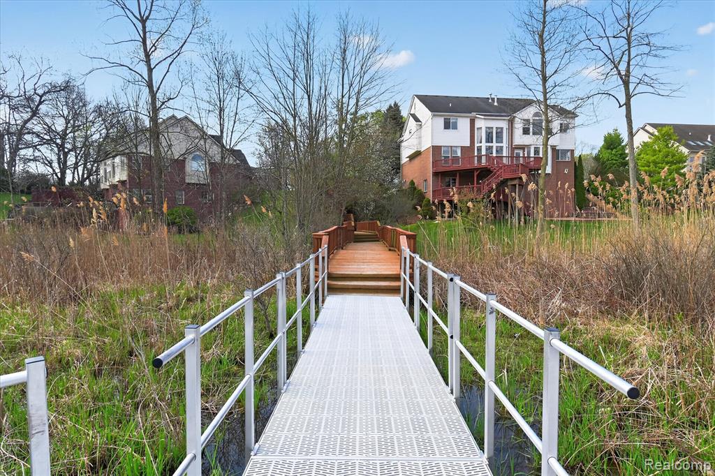 3226 Estate View Court, Commerce Twp, MI 48382 — Photo 57