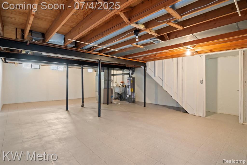 26545 Summerdale Drive, Southfield, MI 48033 — Photo 13