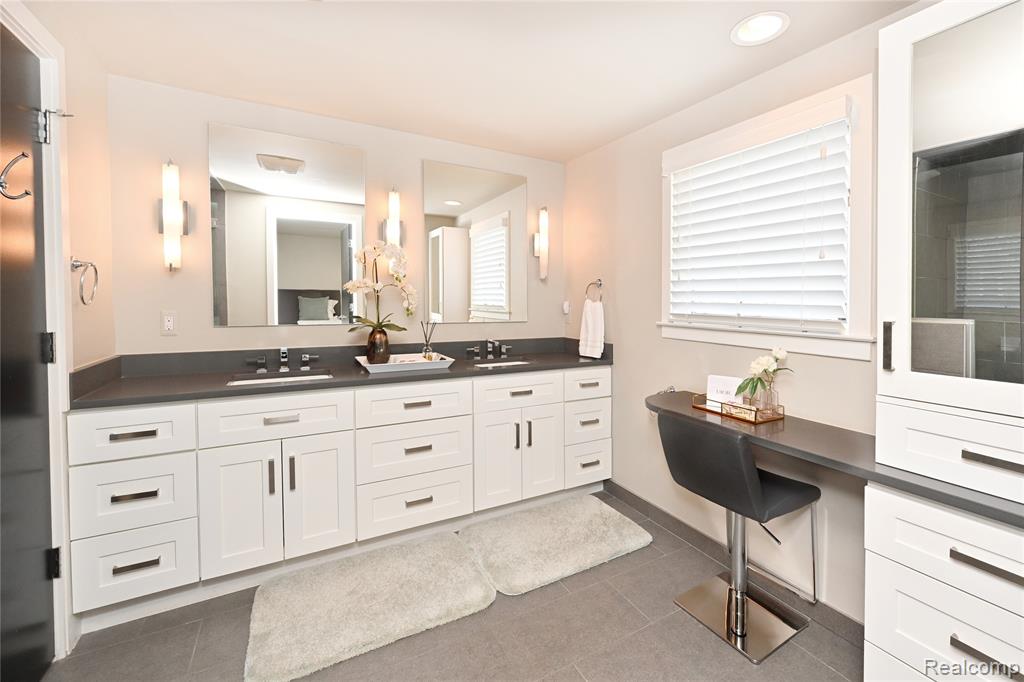 862 S Glenhurst Drive, Birmingham, MI 48009 — Photo 23