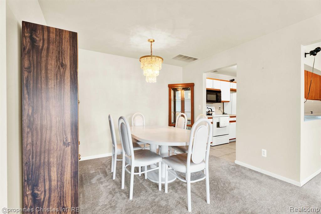 16832 Glenmoor Boulevard, Macomb, MI 48044 — Photo 10