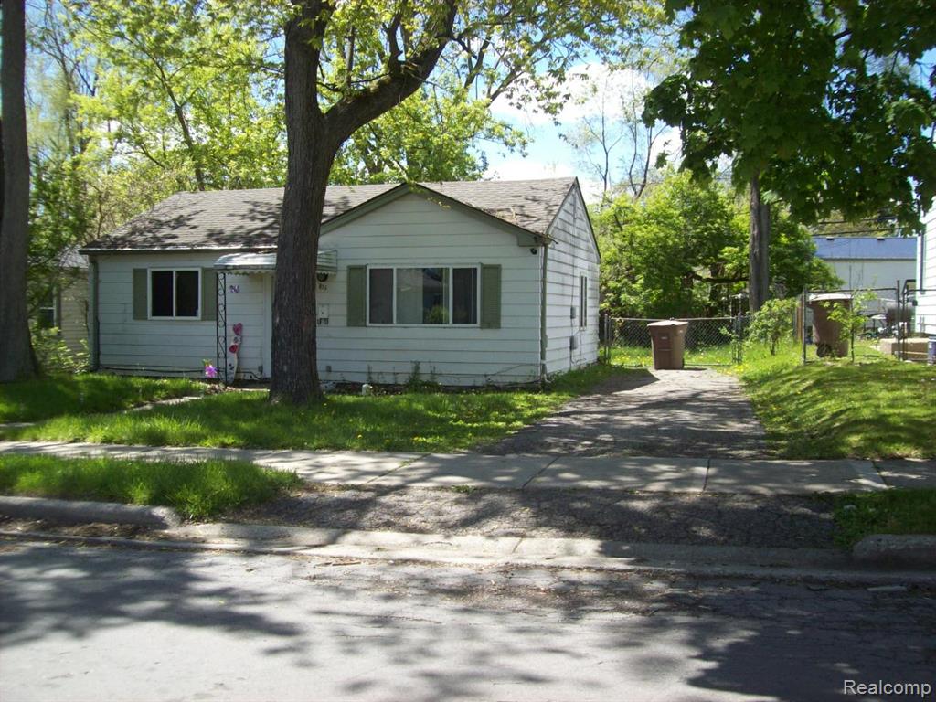 735 Emerson Avenue, Pontiac, MI 48340 — Photo 2