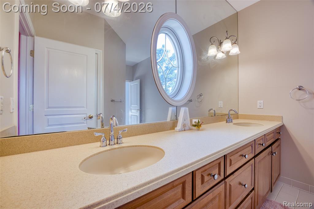 49335 Dominion Court, Canton, MI 48187 — Photo 34