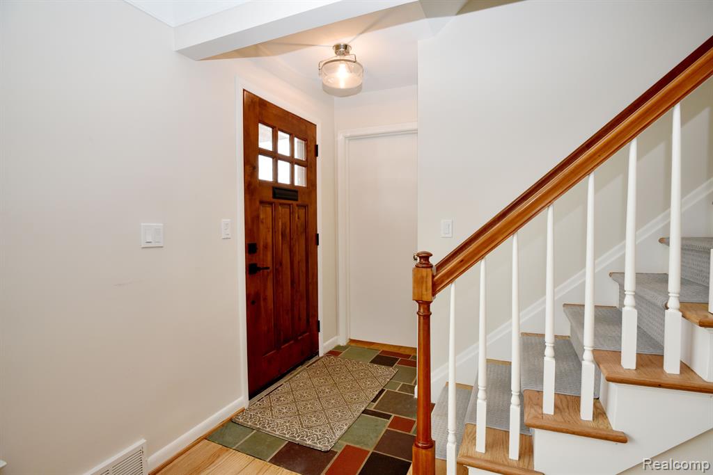 4121 S FULTON Place, Royal Oak, MI 48073 — Photo 4