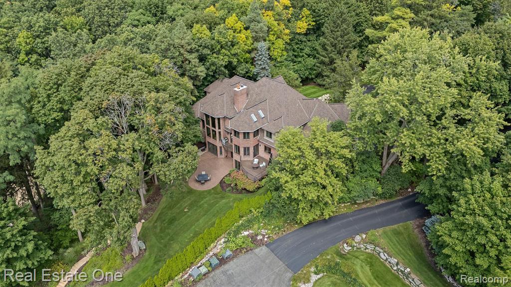 7181 Hillside Drive, Clarkston, MI — Photo 3