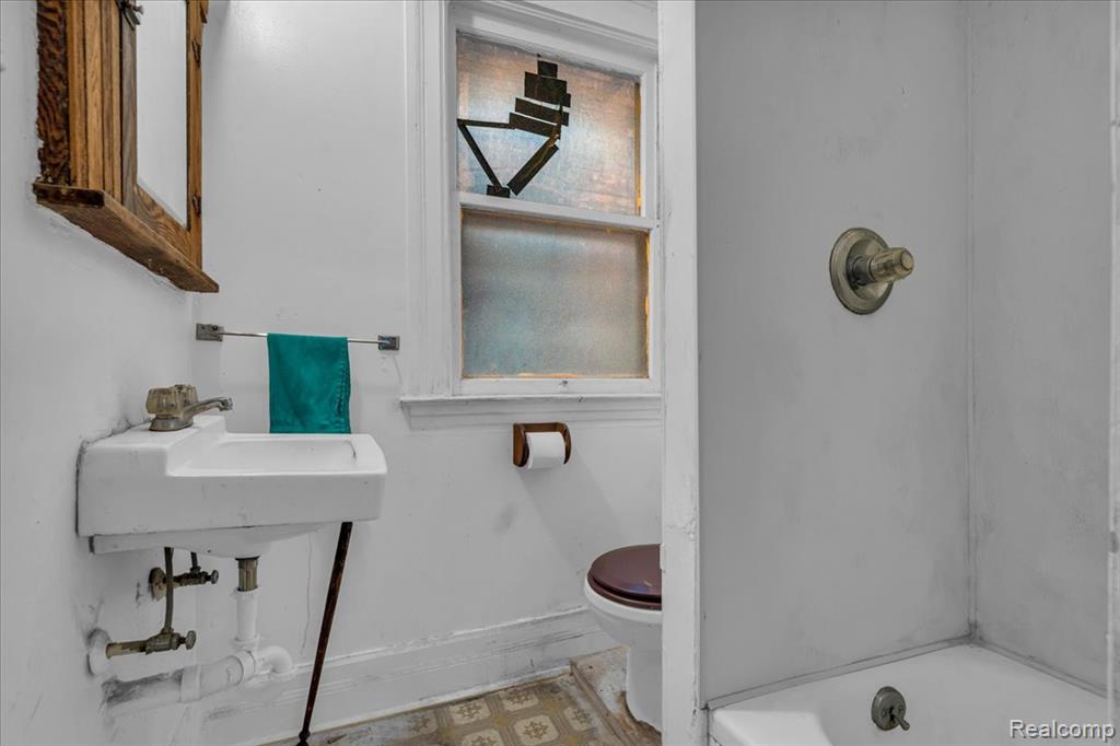 5828 4th Street, Detroit, MI 48202 — Photo 12