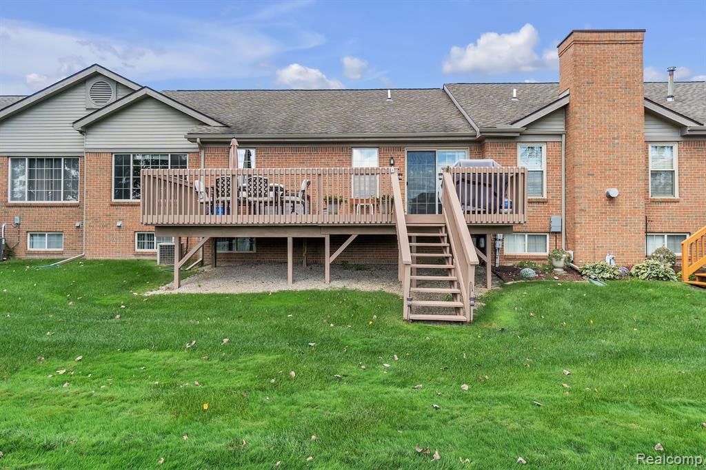 1955 PEBBLE CREEK Drive, Canton, MI 48188 — Photo 44