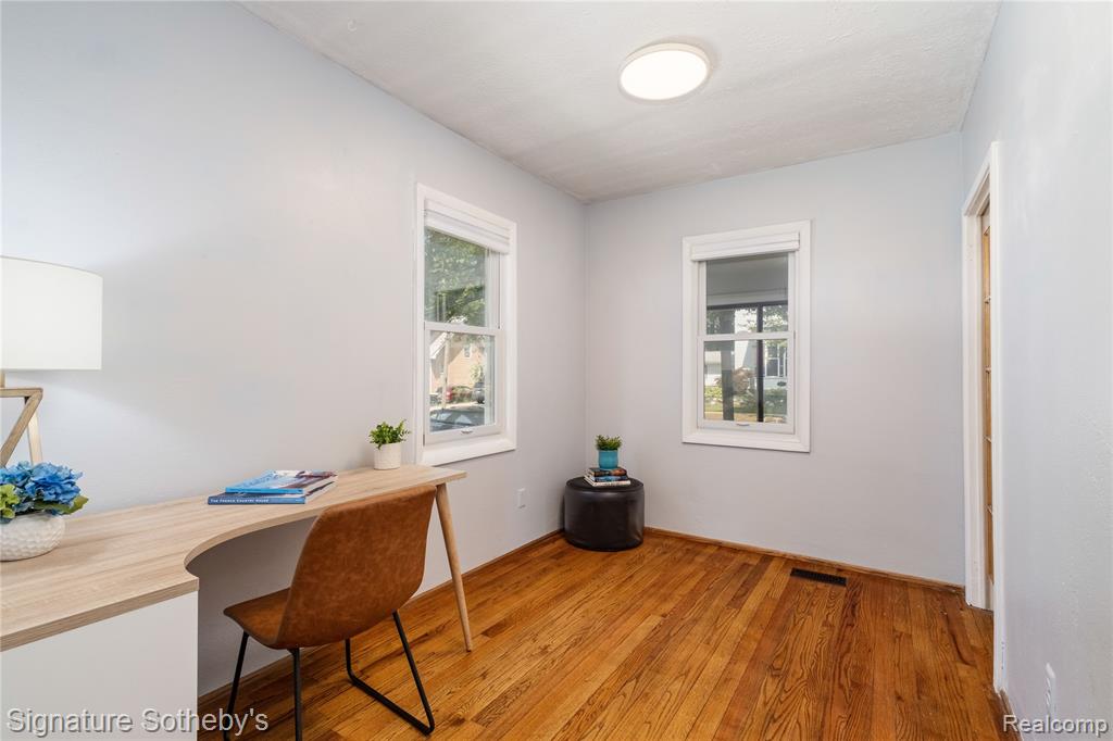 416 Beal Street, Northville, MI 48167 — Photo 15