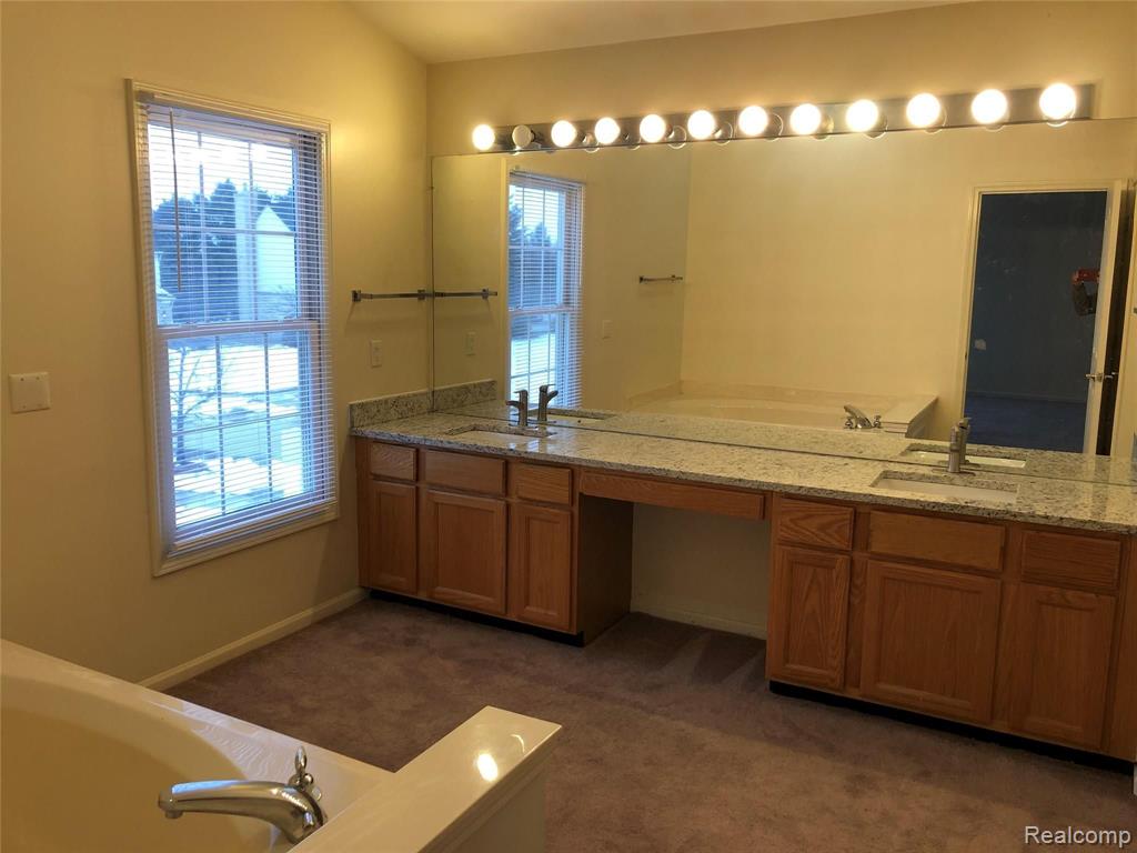 45373 SEABROOK, Canton, MI 48188 — Photo 15