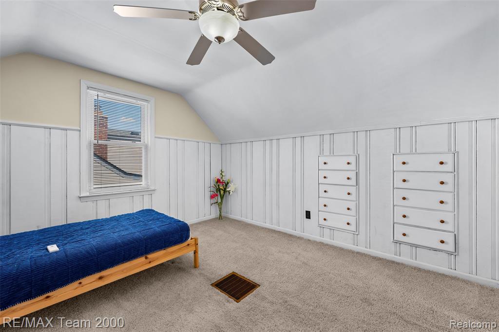 7555 Mayfair Street, Taylor, MI 48180 — Photo 21