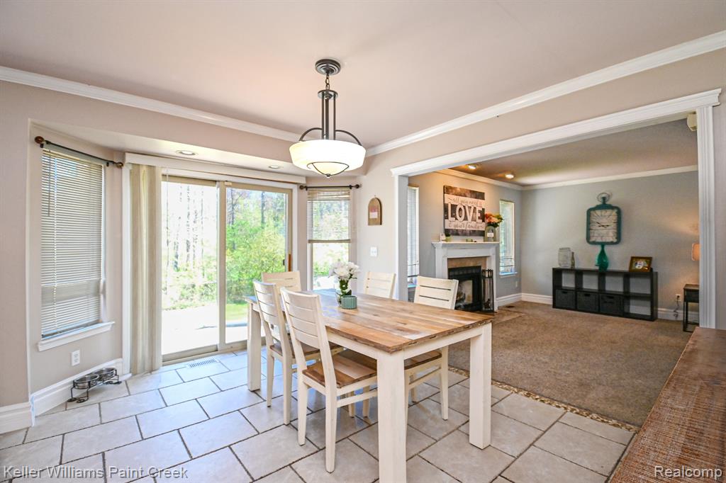 51466 PROMENADE Lane, New Baltimore, MI 48047 — Photo 11