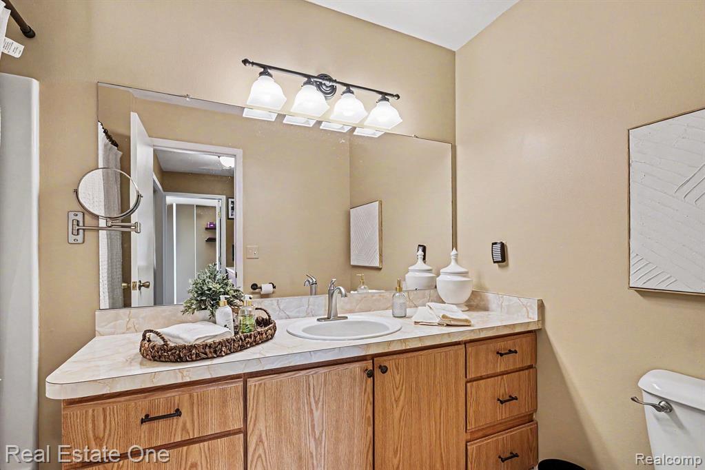 50514 Bay Run N, New Baltimore, MI 48047 — Photo 13