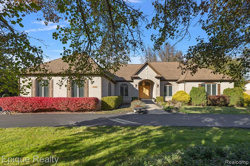 374 Oakbridge Drive, Oakland, MI 48306 — Photo 75