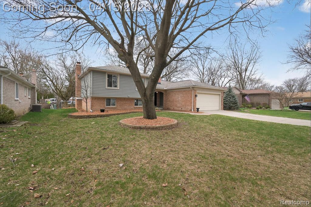 45459 Brunswick Drive, Canton, MI 48187 — Photo 2