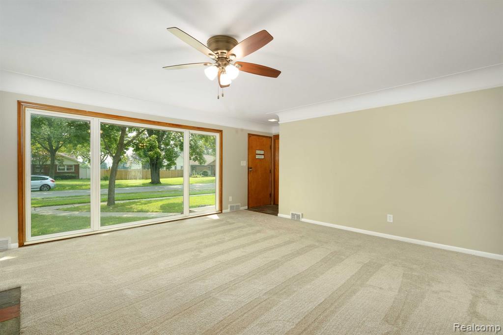5954 Pine Street, Taylor, MI 48180 — Photo 8