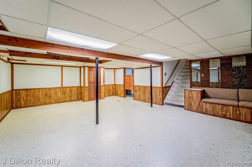9121 TAVISTOCK Drive, Plymouth, MI 48170 — Photo 40